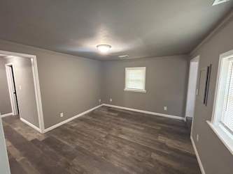 2202 Huntington Ave - Overland, MO