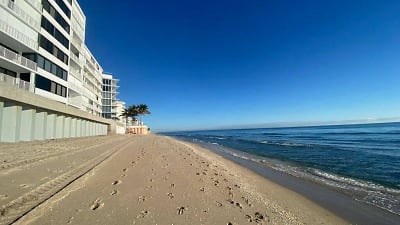 3589 S Ocean Blvd #132 - South Palm Beach, FL