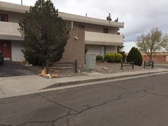 12700 Granite Ave NE unit 5061 2 - Albuquerque, NM