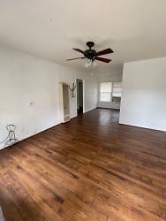 700 N Russell St unit 1 - Pampa, TX
