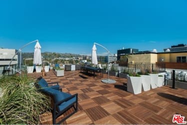 131 S Maple Dr #305 - Beverly Hills, CA