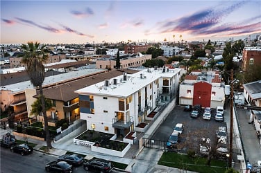 1245 N New Hampshire Ave unit 8 - Los Angeles, CA