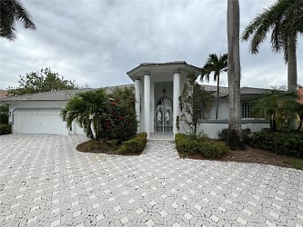 12157 NW 9th Dr #12157 - Coral Springs, FL
