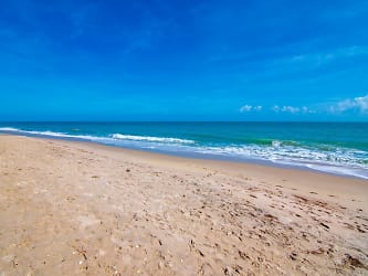 3939 Ocean Dr #212C - Vero Beach, FL