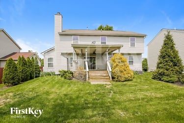 2690 Spring Grove Ave - Lancaster, OH