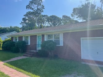 224 Wood Dale Dr - Wilmington, NC