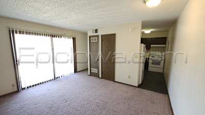 20 N 10th Ave unit 15 - Hiawatha, IA