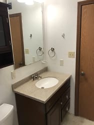 220 Suppiger Ln unit 122 - undefined, undefined