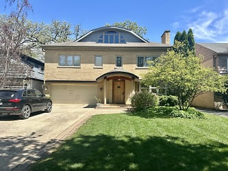 919 Park Ave - River Forest, IL