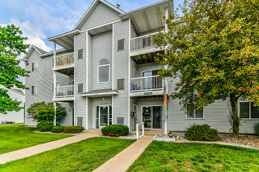 Thorn-Barry Apartments - Middleville, MI