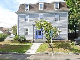 293 Fayette St - Quincy, MA