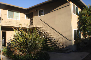 474 Studio Cir unit 3 - San Mateo, CA