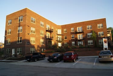The Terrace On Jackson Apartments - Omaha, NE