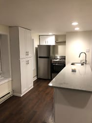 4122 N Bell Ave unit G - Chicago, IL