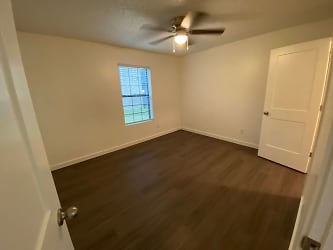 201 S Creekdale Dr Apartments - Norman, OK