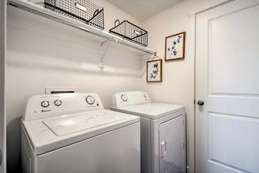 Aderra Apartments - Roy, UT