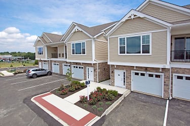 Woodmont Valley Apartments - Macungie, PA