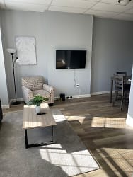 Gore Luxe Apartments - Clarksburg, WV