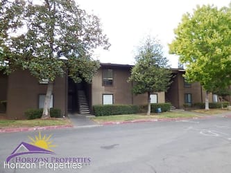 2474 Larkspur Ln unit 368 - Sacramento, CA