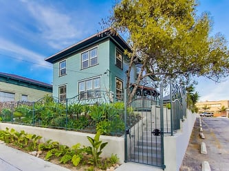 1755 2nd Ave - San Diego, CA