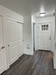Timber View Apartments - Redmond, OR