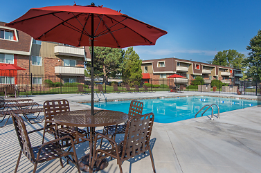 The Park At Whispering Pines Apartments - Colorado Springs, CO
