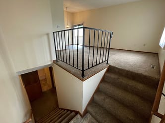 1929 20th St NW unit A1929-B - Rochester, MN