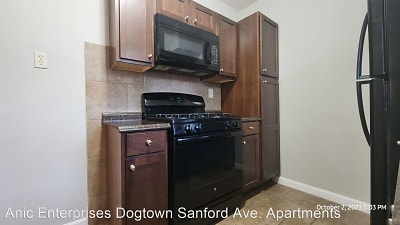 1020 Sanford Avenue Apartments - Saint Louis, MO