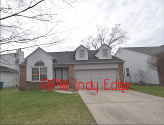 7744 Park North Lake Dr - Indianapolis, IN