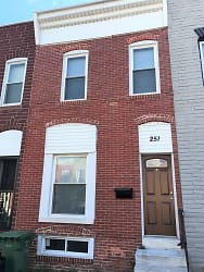 251 S Highland Ave - Baltimore, MD