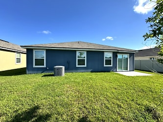 2125 Province St - Green Cove Springs, FL