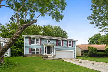 4441 Dunsany Ct - Indianapolis, IN