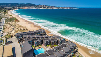 125 Surf Way unit 323 - Monterey, CA