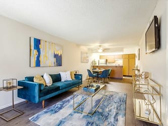 Azura Apartments - Phoenix, AZ