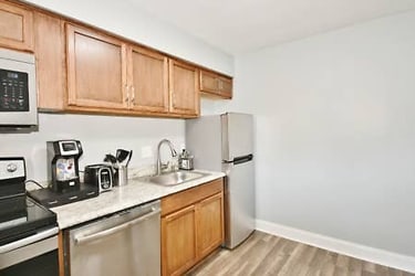 624 N Negley Ave unit 1 - Pittsburgh, PA