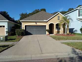 11514 Quiet Forest Dr - Tampa, FL