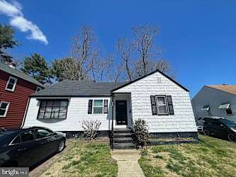 407 W High St - Clayton, NJ