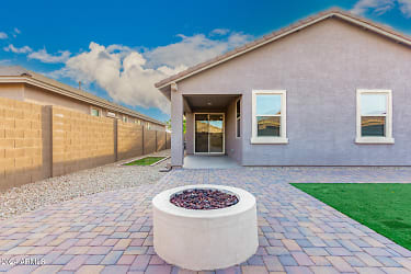 4211 S 97th Ave - Tolleson, AZ