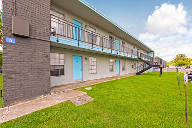 Southern Comfort Apartments - Corpus Christi, TX