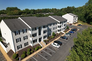 The Perch On Commonwealth Apartments - Charlottesville, VA