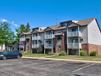 Eastland Apartments - Grand Rapids, MI