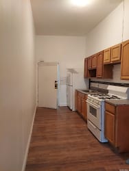 105-14 177th St #1R - Queens, NY