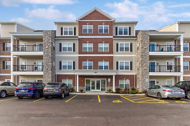 Asher Crossing Apartments - Williamsville, NY