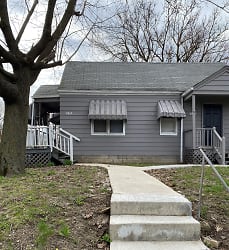 2867 E Brookside Ave unit 1 - Indianapolis, IN