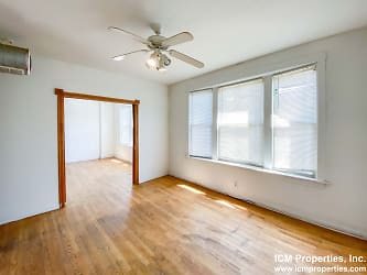 5100 N Winchester Ave unit 5102-3 - Chicago, IL