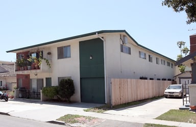 325 Gladys Ave unit 3 - Long Beach, CA