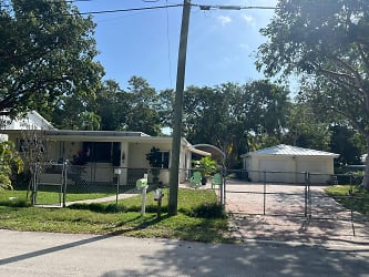 24 Pompano Ave - Key Largo, FL