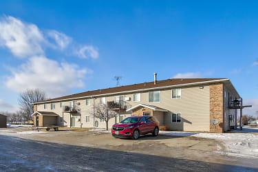 Oakes Apartments - Oakes, ND