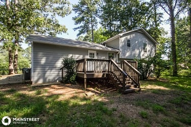 684 Lookout Ct NW - Lawrenceville, GA