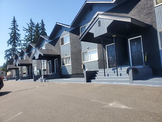 Newly Renovated Studio, One Bedrooms, Two Bedrooms, And Three Bedrooms Apartments - Shoreline, WA